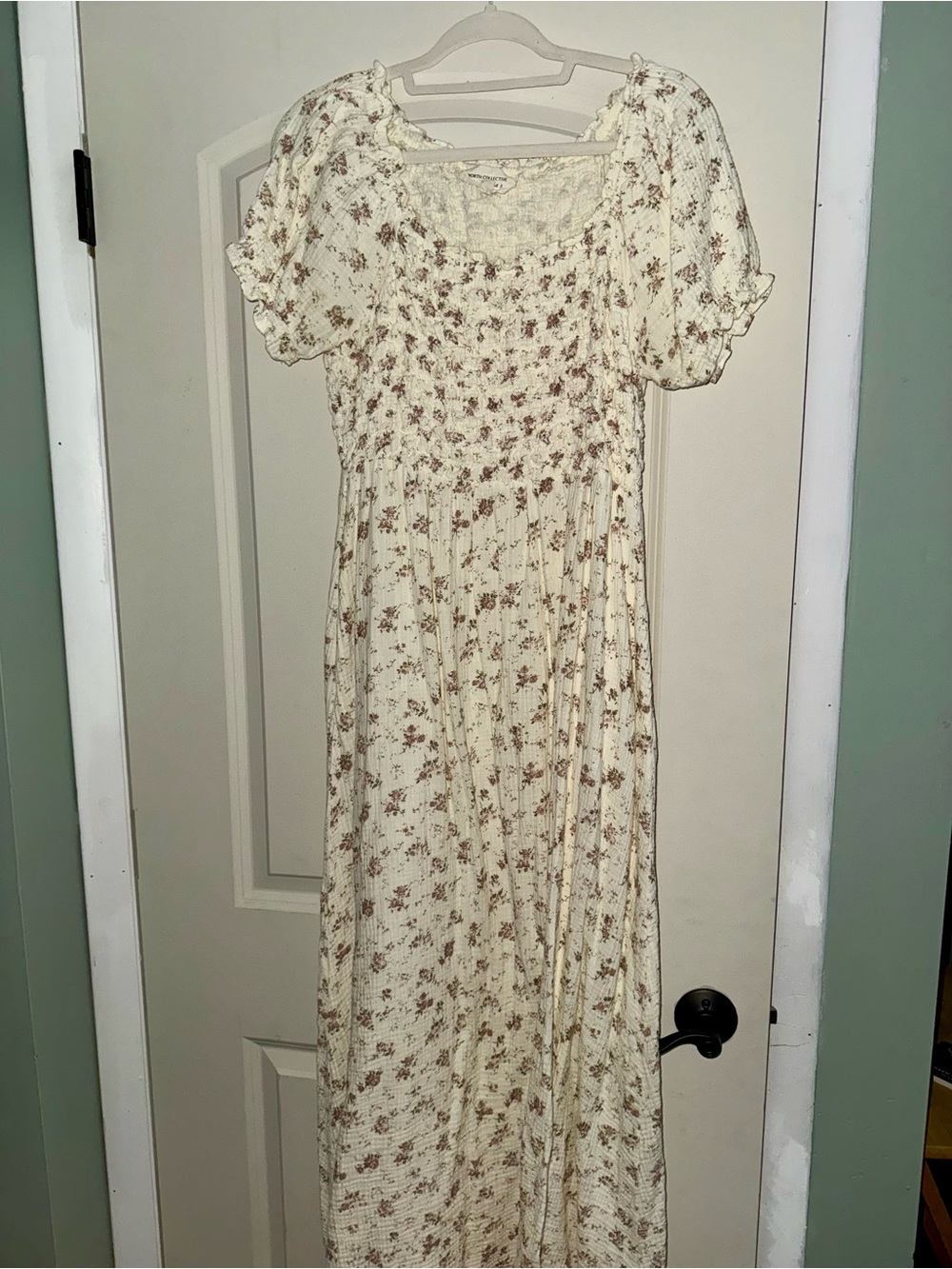 Worth Collective Emilia Smocked Maxi Dress in Ivory/Mauve Floral